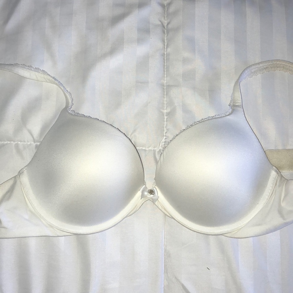 Like new, Body By Victoria push up
